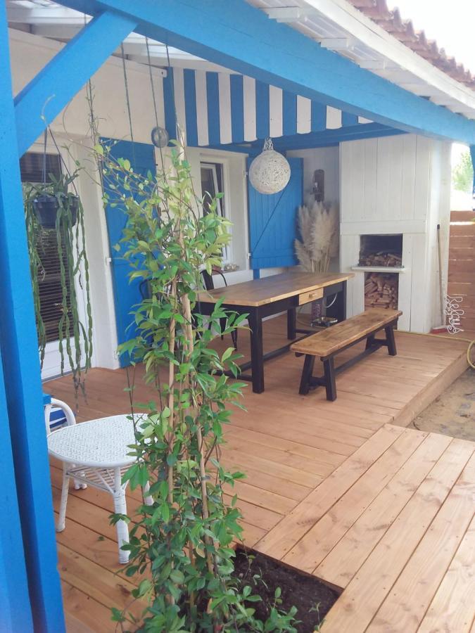 La Cabane Du Pecheur Meze Bagian luar foto